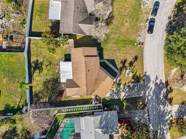 1729 LAKE CREST AVENUE, Brandon, FL 33510