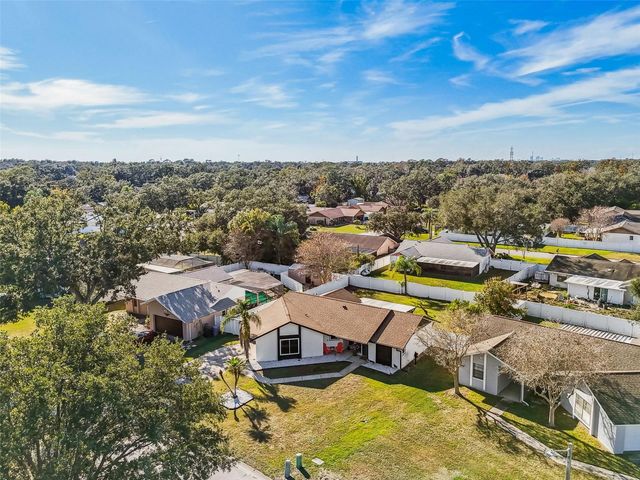 1729 LAKE CREST AVENUE, Brandon, FL 33510