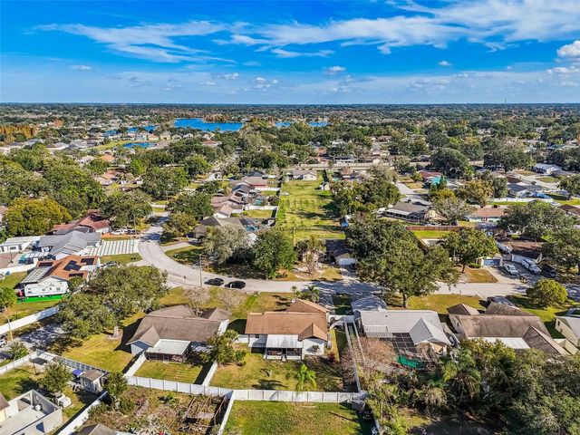 1729 LAKE CREST AVENUE, Brandon, FL 33510