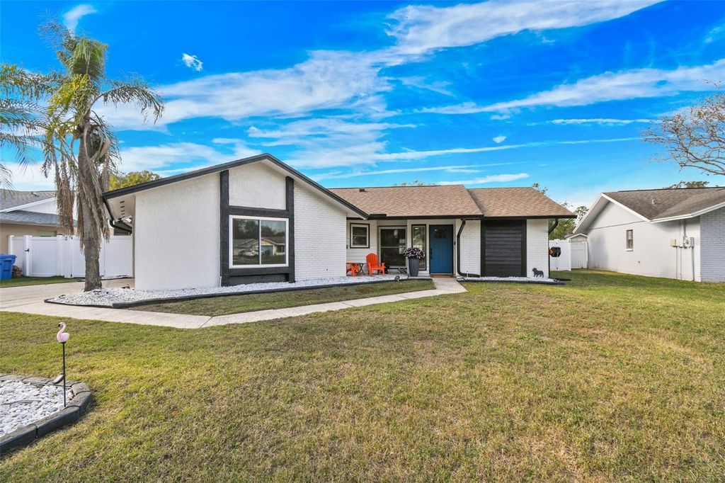 1729 LAKE CREST AVENUE, Brandon, FL 33510