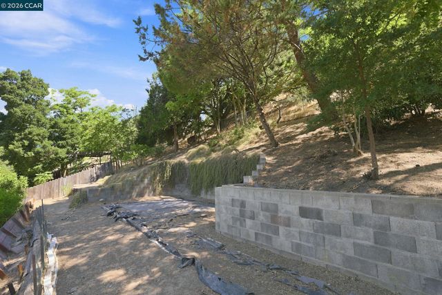3841 Alhambra Way, Martinez, CA 94553