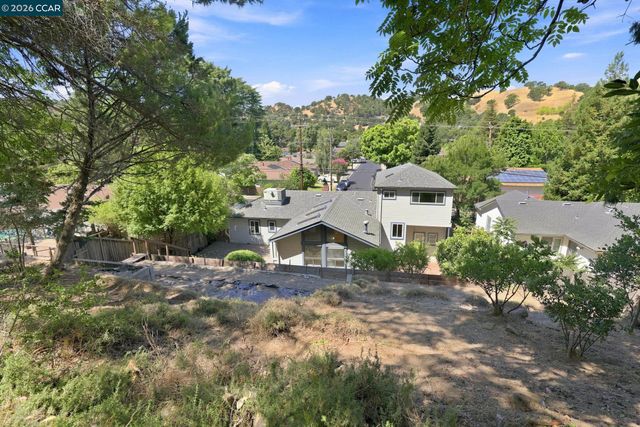 3841 Alhambra Way, Martinez, CA 94553