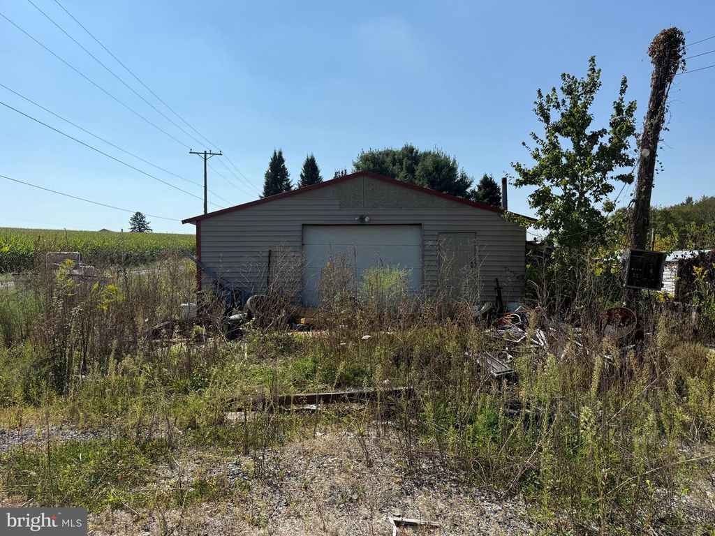 119 OXFORD ROAD, Gardners, PA 17324