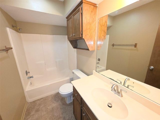 1614 Hazelwood Street B, Conroe, TX 77301