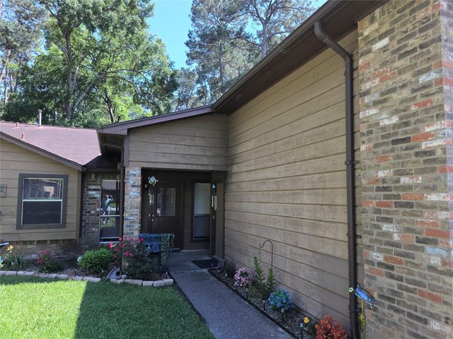 1614 Hazelwood Street B, Conroe, TX 77301