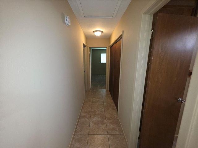 1614 Hazelwood Street B, Conroe, TX 77301
