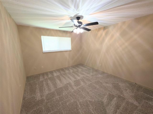 1614 Hazelwood Street B, Conroe, TX 77301