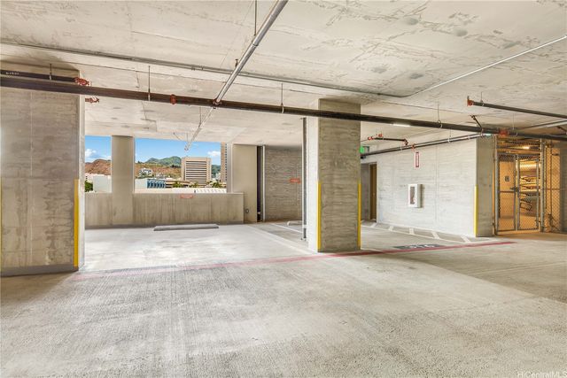 555 South Street 807, Honolulu, HI 96813