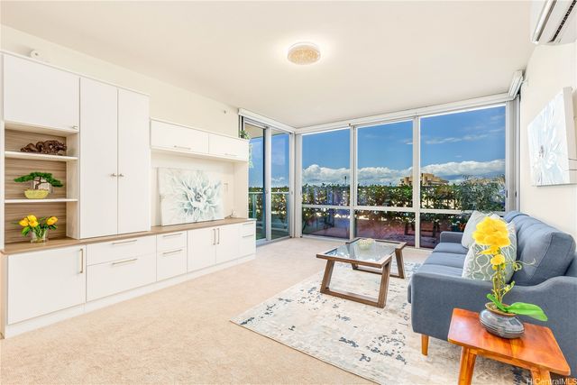 555 South Street 807, Honolulu, HI 96813