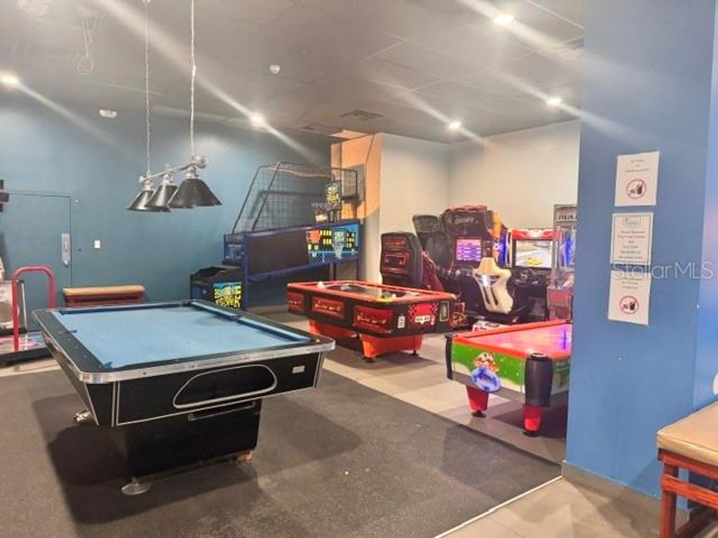 Image 19 of property listing at ESJ Tower 176, Carolina, PR 00979