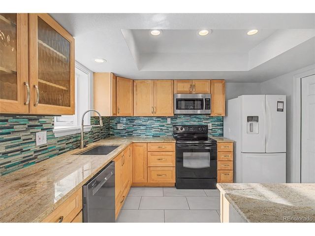 13743 E Marina Dr A, Aurora, CO 80014