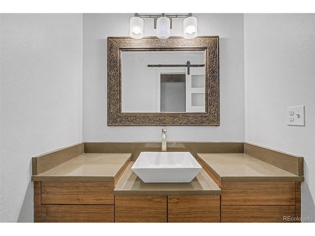 13743 E Marina Dr A, Aurora, CO 80014