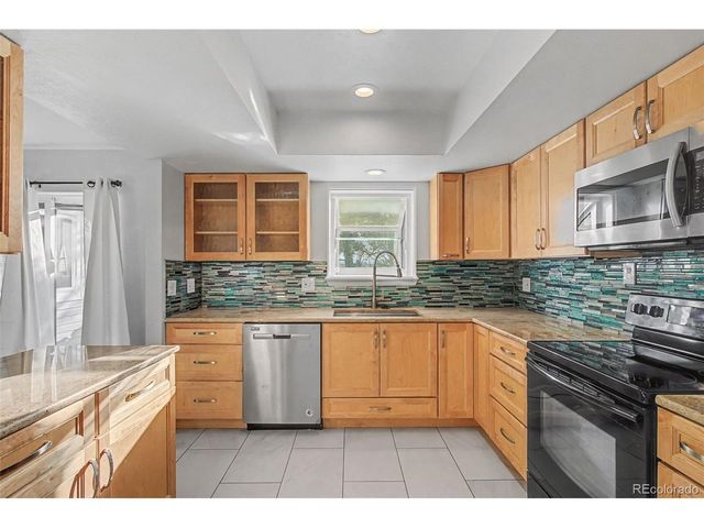 13743 E Marina Dr A, Aurora, CO 80014