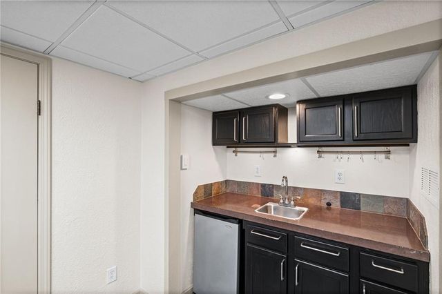 12115 E 61st Street, Kansas City, MO 64133