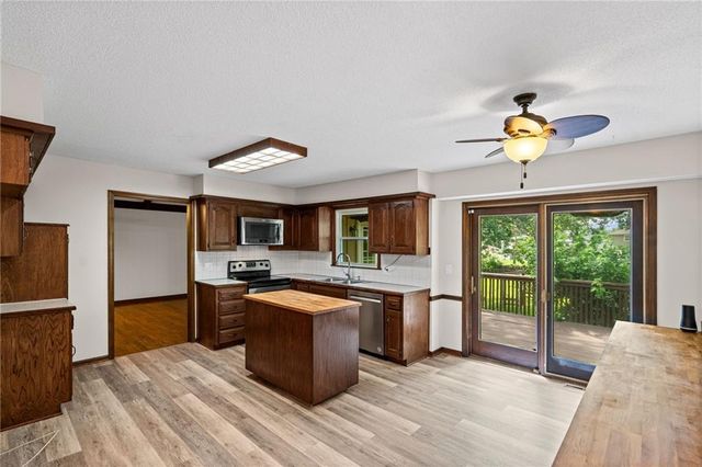 12115 E 61st Street, Kansas City, MO 64133
