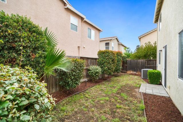431 Picasso Cir, Sacramento, CA 95835
