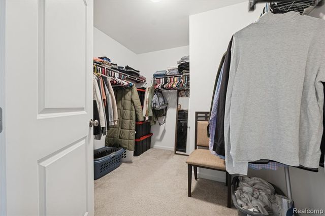 48138 Manhattan Drive, Macomb, MI 48042