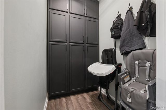 48138 Manhattan Drive, Macomb, MI 48042