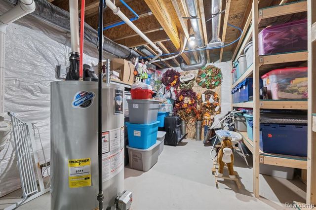 48138 Manhattan Drive, Macomb, MI 48042