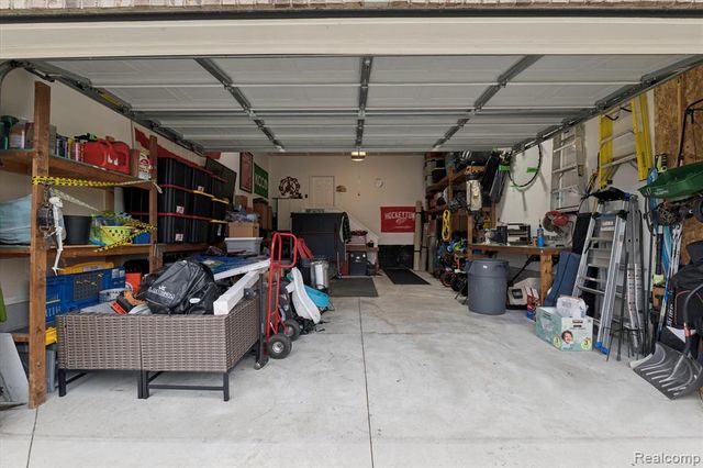 48138 Manhattan Drive, Macomb, MI 48042