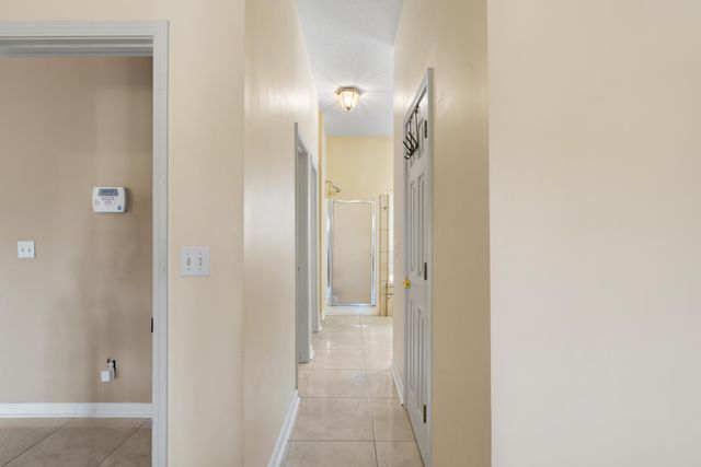 46 Brenda Lane, Mary Esther, FL 32569