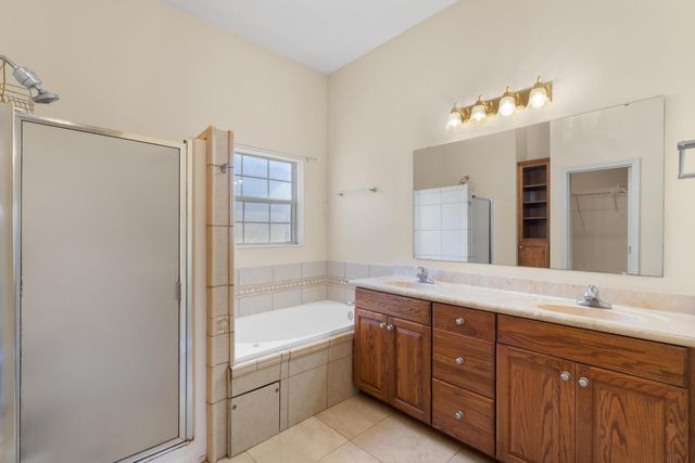 46 Brenda Lane, Mary Esther, FL 32569