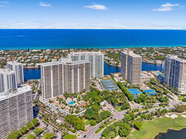 3701 N Country Club Drive 404, Aventura, FL 33180
