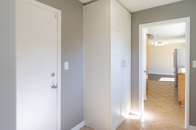 411 E Main Street, Cary, IL 60013