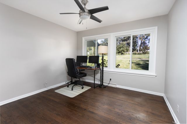 411 E Main Street, Cary, IL 60013