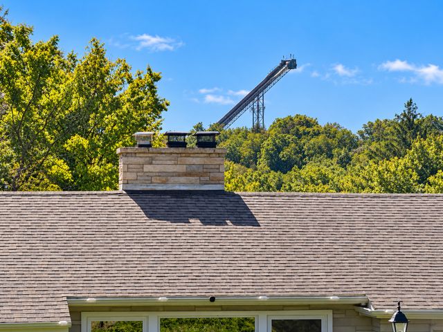 411 E Main Street, Cary, IL 60013