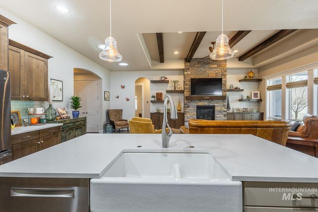 3866 W Daphne St, Meridian, ID 83646