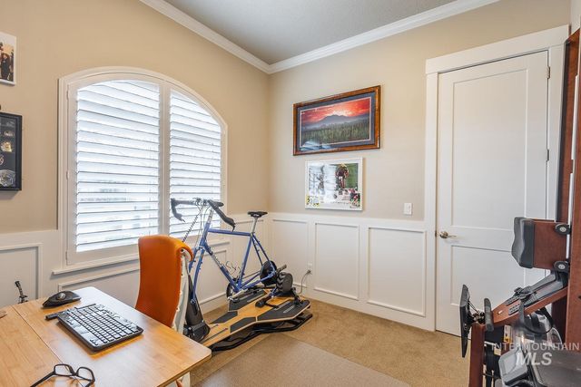 3866 W Daphne St, Meridian, ID 83646