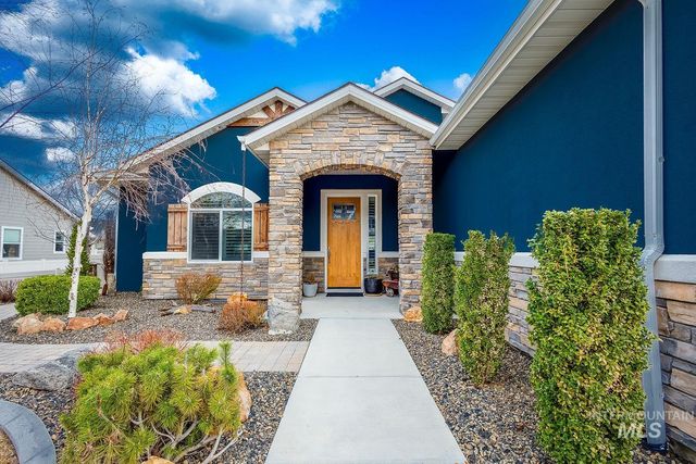 3866 W Daphne St, Meridian, ID 83646