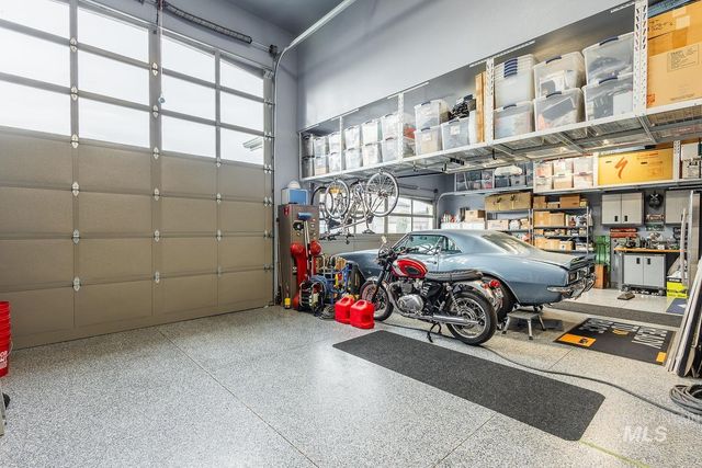 3866 W Daphne St, Meridian, ID 83646