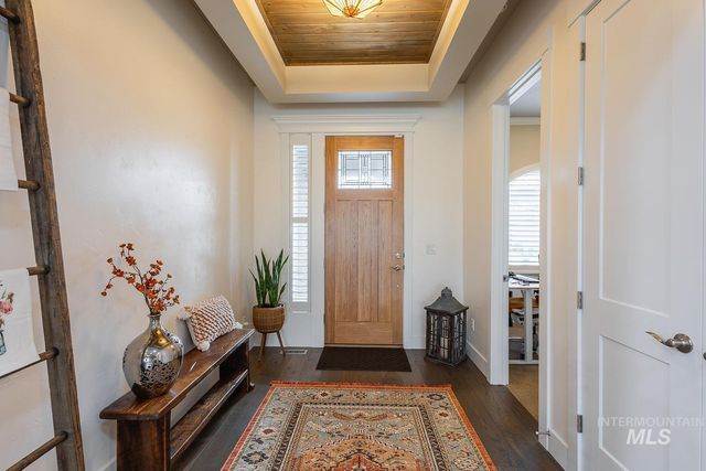 3866 W Daphne St, Meridian, ID 83646