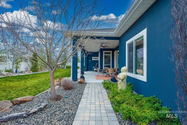 3866 W Daphne St, Meridian, ID 83646