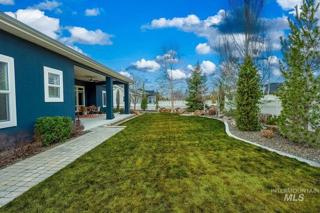 3866 W Daphne St, Meridian, ID 83646