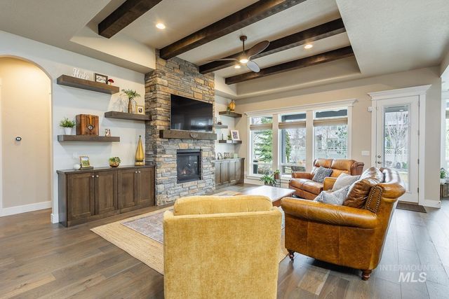 3866 W Daphne St, Meridian, ID 83646