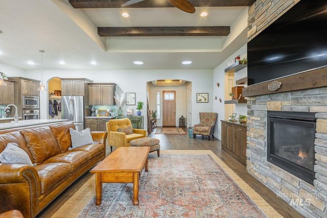 3866 W Daphne St, Meridian, ID 83646