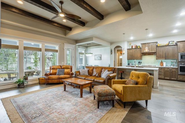 3866 W Daphne St, Meridian, ID 83646