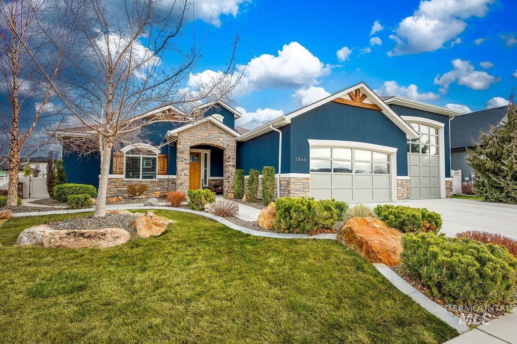 3866 W Daphne St, Meridian, ID 83646
