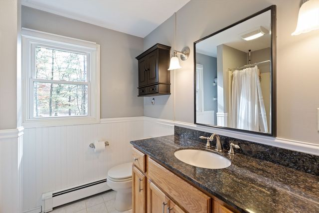 59 Campbell Dr, Easthampton, MA 01027