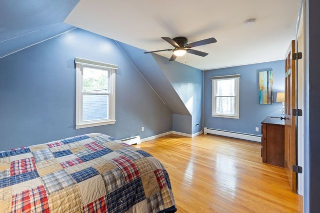 59 Campbell Dr, Easthampton, MA 01027