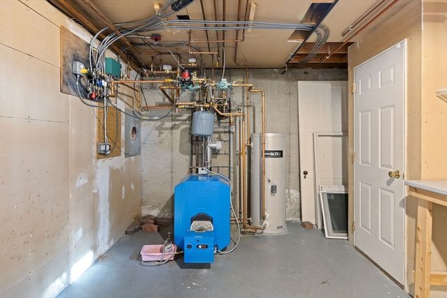 59 Campbell Dr, Easthampton, MA 01027