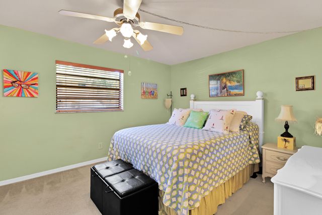 400 18th Street D3, Vero Beach, FL 32960