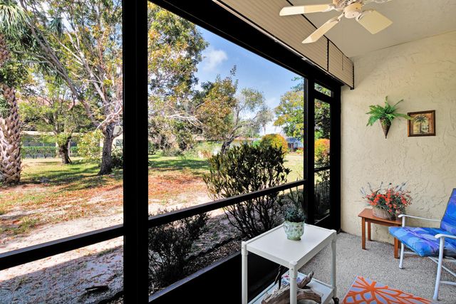 400 18th Street D3, Vero Beach, FL 32960