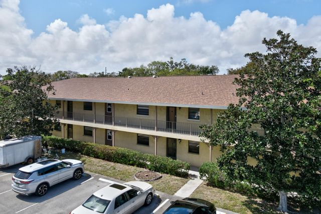 400 18th Street D3, Vero Beach, FL 32960