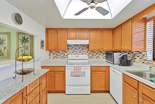 400 18th Street D3, Vero Beach, FL 32960