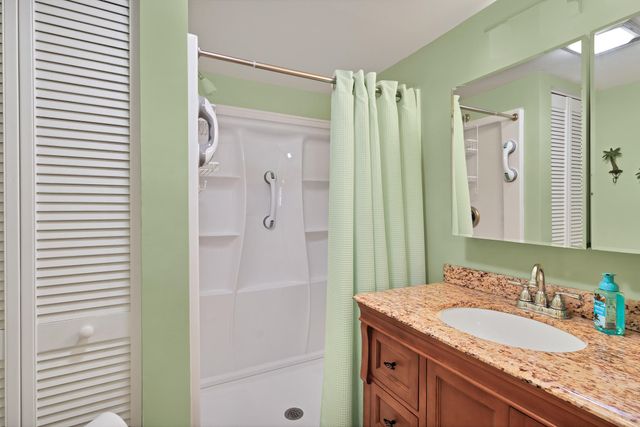 400 18th Street D3, Vero Beach, FL 32960