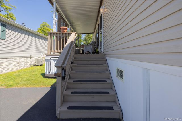 3 North Mountainview MHP, Stony Point, NY 10980